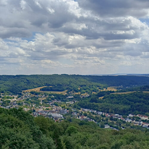 Uitzicht over Bollendorf  en het Sauertal vanaf de Lingelslay