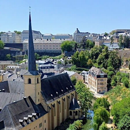 Geweldig het uitzicht over stadsdeel Grund Geweldig het uitzicht over stadsdeel Grund