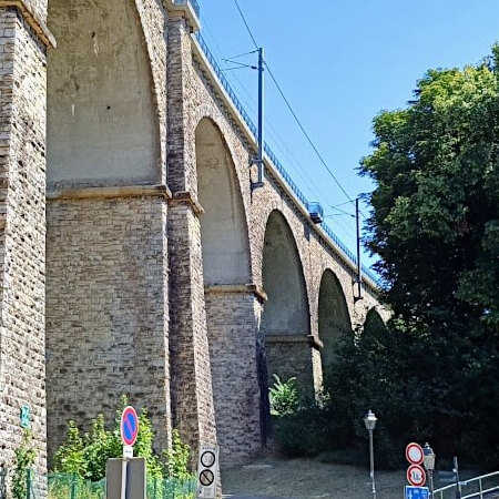 Hoge spoorbrug Hoge spoorbrug