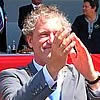 2009 -Burgemeester Thom de Graaf feliciteert de wandelaars !!!
