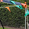 Oranje-groene vlaggetjes gekocht om onze hut te kunnen versieren in de 4-daagse kleuren